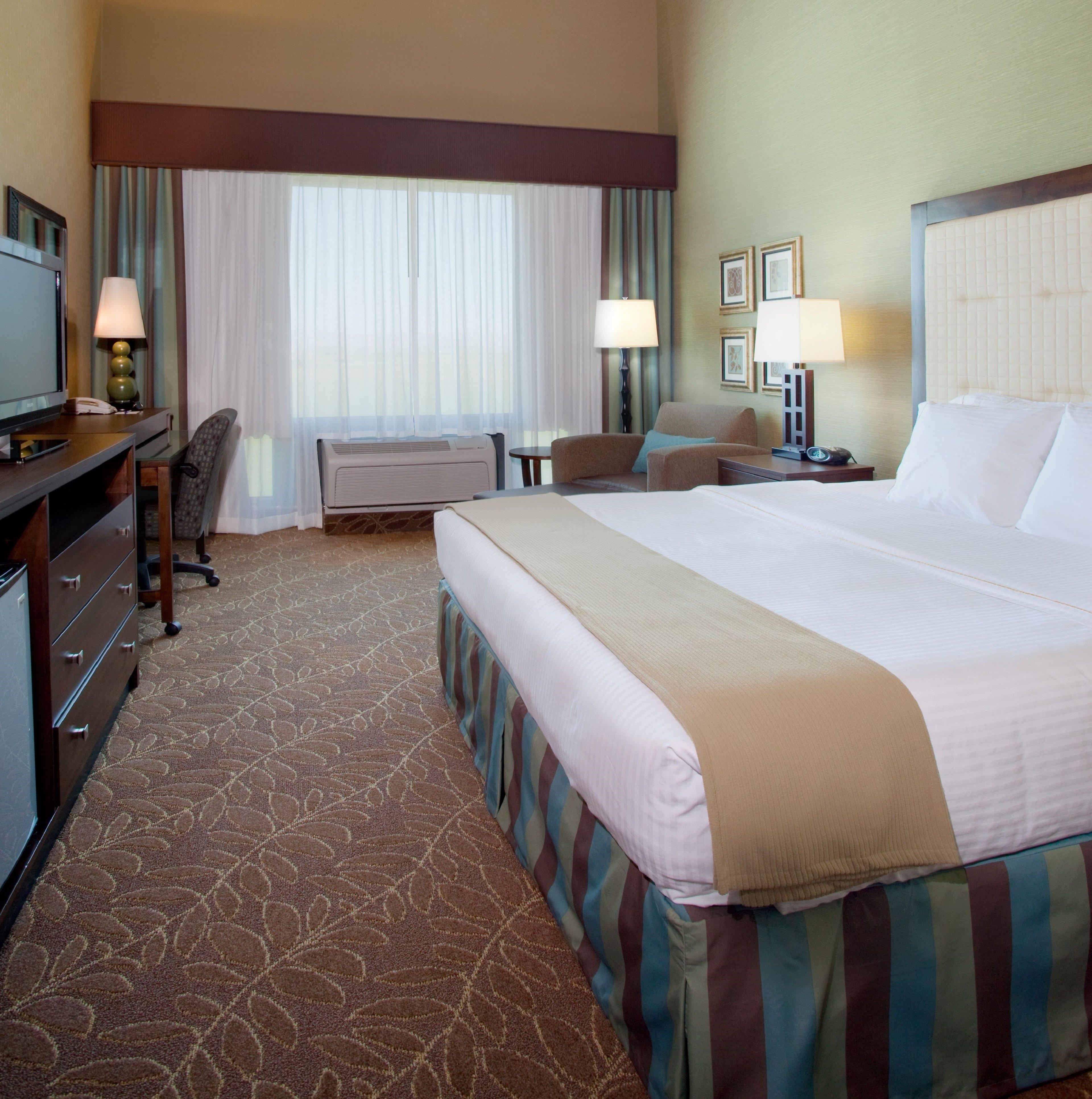 Holiday Inn Express & Suites Logan By Ihg Bagian luar foto
